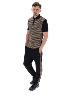 FILA Saro Geo Pattern Polo 13 FILA Saro Geo Pattern Polo -Cheap US Modern Apparel Store SARO FW23MG015 001 09